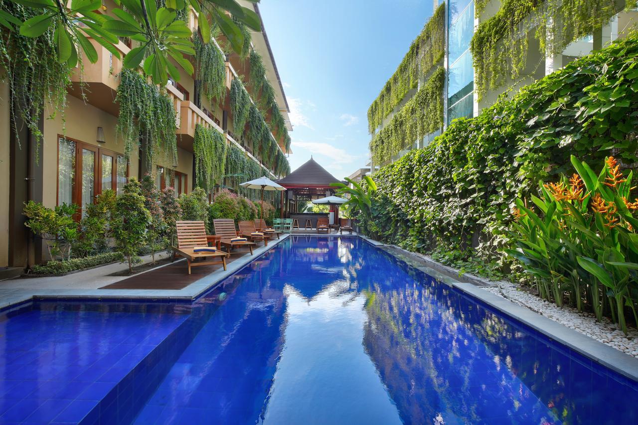 Bali Chaya Hotel Legian Екстер'єр фото